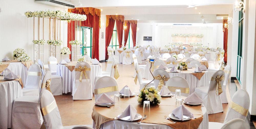 Oyo 290 Night Station Hotel Panadura Kültér fotó