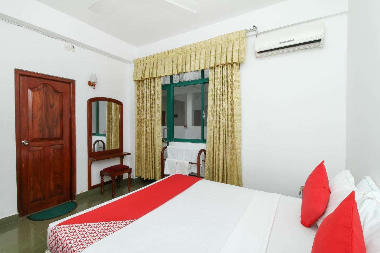 Oyo 290 Night Station Hotel Panadura Kültér fotó