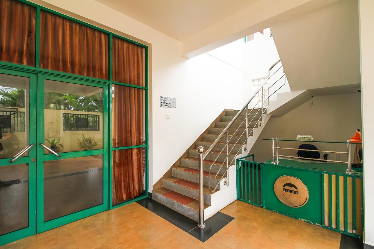 Oyo 290 Night Station Hotel Panadura Kültér fotó